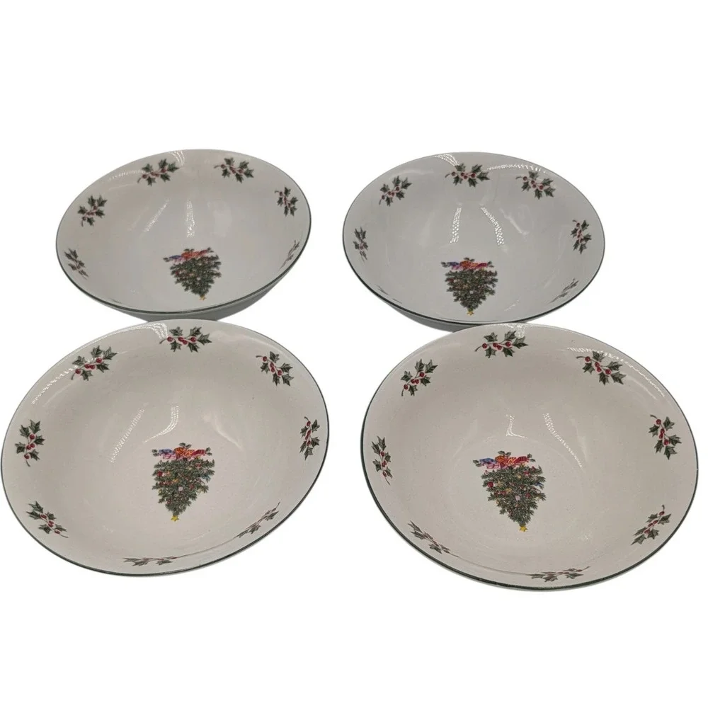Gibson Noel Morning Soup Bowls Christmas Tree Holiday Vintag Set of Four